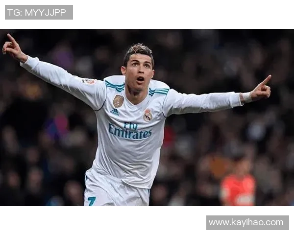 皇马遭巴萨逆转,锋线进攻遇困境,C罗替补未能改变比赛命运 皇马遭巴萨逆转,锋线进攻遇困境,C罗替补未能改变比赛命运